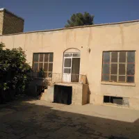 فروش منزل مسکونی 300متری مرکز شهر
