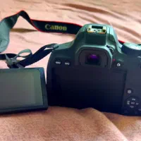 دوربین Canon 850d با لنز 135-18|دوربین عکاسی و فیلم‌برداری|اصفهان, صائب|دیوار
