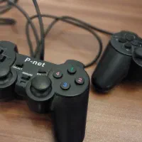 دو عدد دسته بازی (جواستیک) بسیار نو|کنسول، بازی ویدئویی و آنلاین|تهران, شهرک هما|دیوار