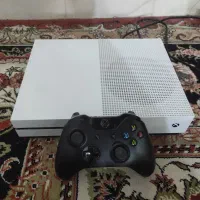 ایکس باکس وان s حافظه ۵۰۰ گیگ به همراه دسته