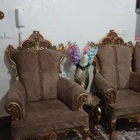 مبل ۸نفره با ۴عدد صندلی میزبان با ۳ عدد جلو مبلی