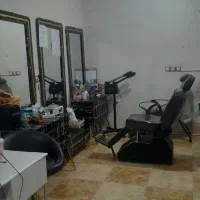 فروش کل لوازم آرایشگاه به صورت یکجا در حاجی آباد