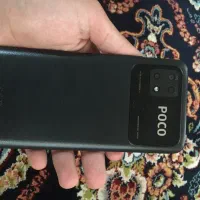 گوشی پوکو c40