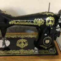 دو عدد چرخ خیاطی قدیمی