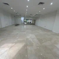 زیر زمین‌ تجاری/ ۲۲۵متر/ بر باهنر