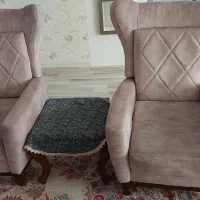 دو عدد مبل راحتی تکنفره کاملا سالم و نو