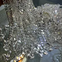 نیازمند دو کارمند خانم