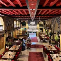 استخدام نیرو سالن خانم و آقا در رستوران سنتی