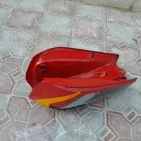 باک موتور سیکلت کاربراتور همراه با دری بغل|قطعات یدکی و لوازم جانبی|خمینی‌شهر, |دیوار