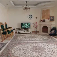 100متر-دو-خواب-10-ساله-طوقانی