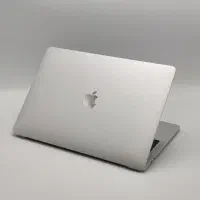 Macbook Pro 2017 Retina touchbar|رایانه همراه|قم, صفائیه|دیوار