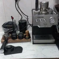 اسپرسوساز نوا با تمام تجهیزات حرفه ای