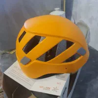 کلاه سنگنوردی. دره نوردی غارنوردی پتزل نو|کوهنوردی و کمپینگ|اصفهان, جلفا|دیوار