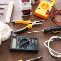 برقکار / برقکاری/ رفع‌اتصالی/ نصب‌لوستر/ نصب‌آیفون|خدمات پیشه و مهارت|اراک, |دیوار