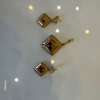 نیم ست طلا ۱۸ عیار دست دوم نو و سالم