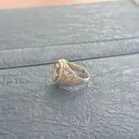 انگشتر طرح تاج|کلکسیون اشیاء عتیقه|کیش, |دیوار