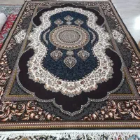 فرش ۷۰۰