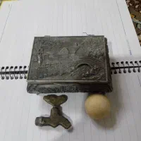 شیر قدیمی|کلکسیون اشیاء عتیقه|ارومیه, |دیوار