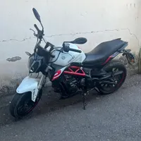 بنلی ۳۰۰ جفت سیلندر