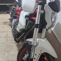 بنلی ۳۰۰ وارداتی