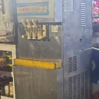دستگاه بستنی قیفی
