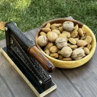 هسته شکن|ظروف پختوپز|قم, مسجد امام حسن|دیوار