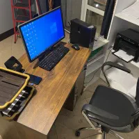ست کامل میز صندلی کیس کامپیوتر مانیتور