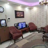 فروش/ ۸۵متری / فول /نورگیر فوق‌العاده / نصر