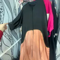 تعدادی مانتو|لباس|یاسوج, |دیوار