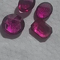 نگین یاقوت سرخ|جواهرات|اندیشه, اندیشه فاز ۱|دیوار