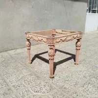 طراحی و تولید کننده انواع میز عسلی