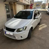 ساینا ۱۴۰۱|خودرو سواری و وانت|یزد, |دیوار