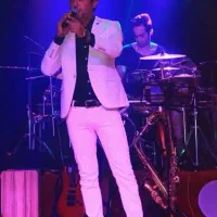 خواننده باتجربه (پاپ، سنتی، کلاسیک)جشن و ترحیم