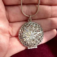 گردنبند قاب عکس نقره انگلیسی