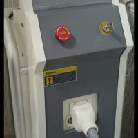 دستگاه لیزر
