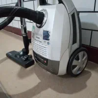 جاروبرقی پرقدرت و سایلنت بوش نو