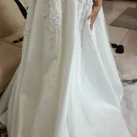 لباس عروس|لباس|قرچک, میرزائی جنوبی|دیوار