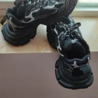 کفش Balenciaga