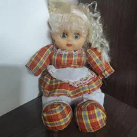 عروسک|اسباب‌بازی بچه|اصفهان, ارزنان|دیوار