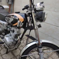 موتور سیکلت هندا125