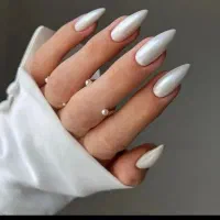 مژه و ناخن