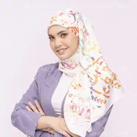 نیاز به خانوم فروشنده