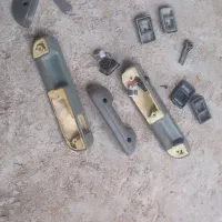 دست گیره مچی و دستگیره وکلید شیشه بالا بر پراید|قطعات یدکی و لوازم جانبی|اسفراین, |دیوار