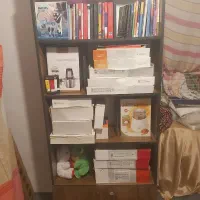 فروش یک قفسه کتاب