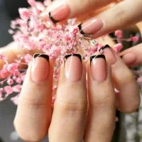 خدمات ناخن و زیبایی