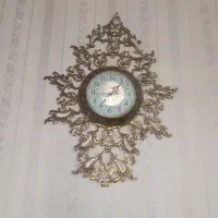 ساعت دیواری