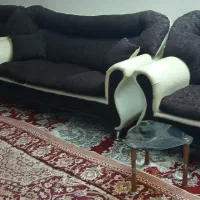 مبل راحتی قدیمی