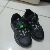 کفش بچه گانه چراغدار|کفش و لباس بچه|تهران, جوادیه|دیوار