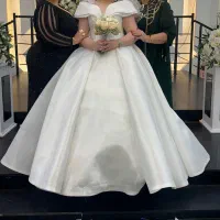 لباس عروس|لباس|ابهر, |دیوار