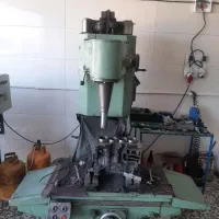 استخدام نیروی کار مسلط به خورده کاری و سرسیلندر